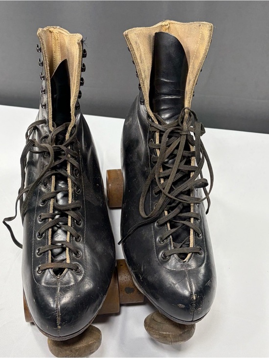 Riedell Roller Skates Black Leather Size 9 Vintage Quad Chicago Plate - Picture 6 of 15